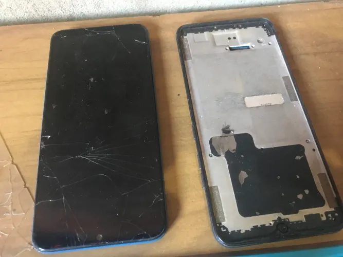 Celular para retirada de peças