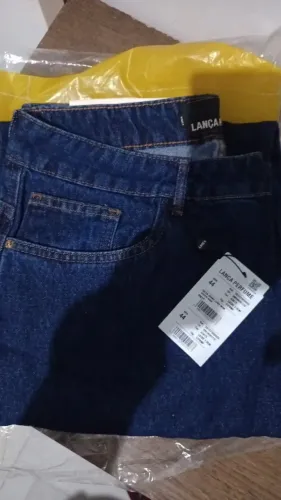 calça jeans luna mom super high lança perfume
