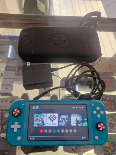 Nintendo switch lite D.e.s.t.r.@.v.a.d.o