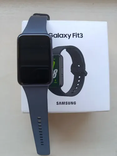 Galaxy Fit3 Samsung smartwatch