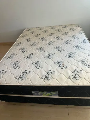 CAMA BOX CASAL ESPUMA SELADA - FAÇO ENTREGA.