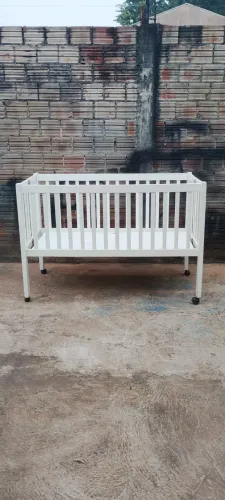Berço dobrável