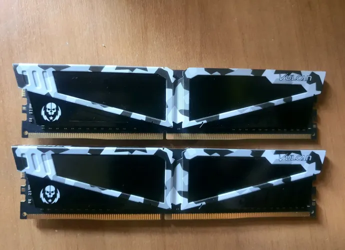Memória RAM DDR4 16GB (2×8GB=16GB) Tforce 3000mhz