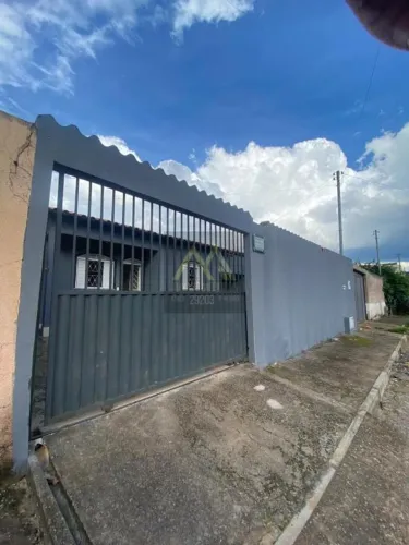 CASA EM AGUAS LINDAS SOZINHA NO LOTE JARDIM BARREGEM