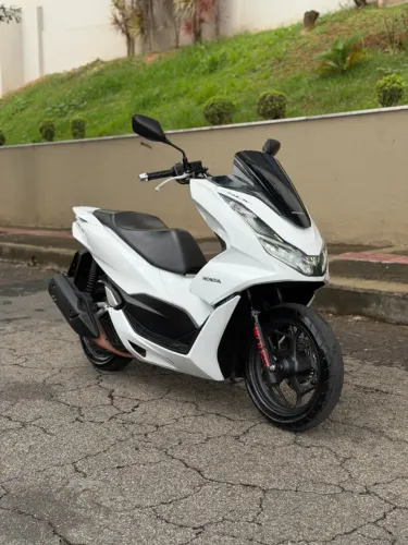 PCX 160 ABS DLX 2023 - Troco/Financio