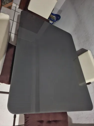 Tampo de mesa medida 1.20 X 90 fumê