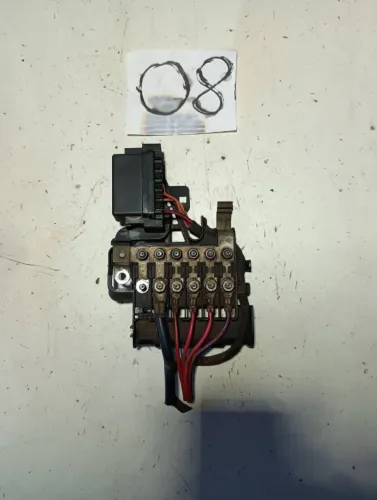  CAIXA DE FUSÍVEIS RELÉ BATERIA AMAROK 2012 2013 2014