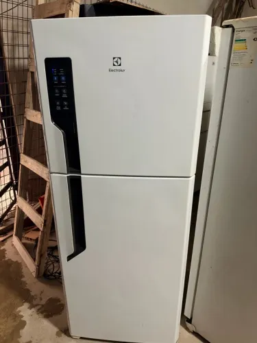 Geladeira Electrolux frost free