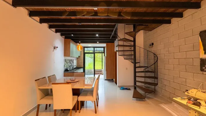 Imóvel para venda tem 132 metros quadrados com 1 quarto em Luiz Carlos - Guararema - SP