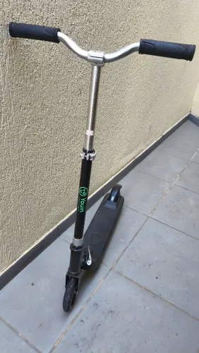 Patinete elétrico infantil
