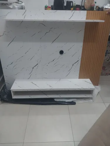 RACK COM PAINEL PARA TV - NOVO - R$ 400, 00 Reais