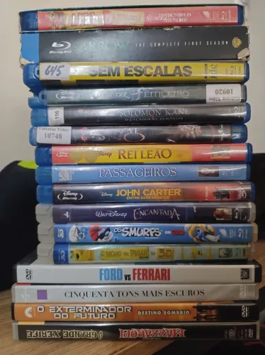 12 Bluray + 4 dvds