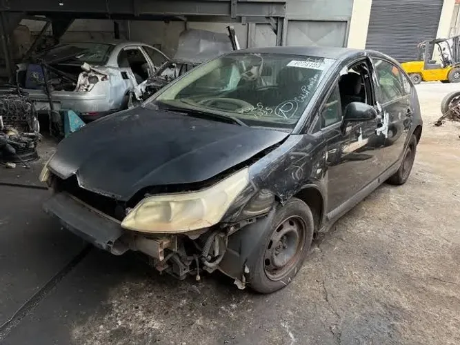 Sucata C4 hatch 2.0 automático Peças 