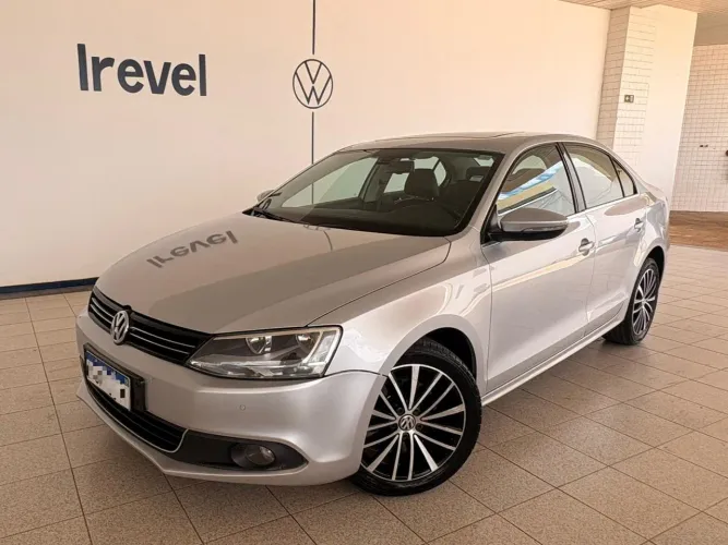 Volkswagen Jetta Highline 2.0 TSI 16V 4P Tiptronic 2014