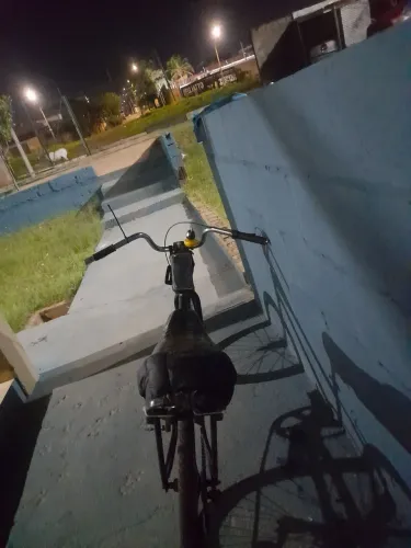 Bicicleta aro 20 tudo novo