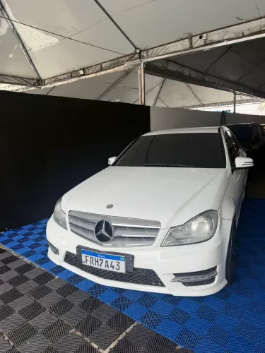 Mercedes-Benz C-180 CGI Sport 1.6 TB 16V 156cv Aut. 2014