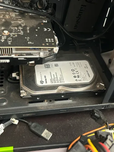 HD de 1 TB (Seagate Desktop 3.5")