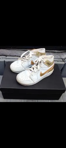 Tênis Nike tamanho 29