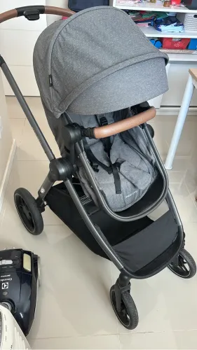 Carrinho de bebê Anna 3 Maxi Cosi Travel System