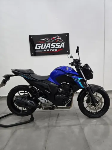 YAMAHA FZ25 2024 - IMPECÁVEL
