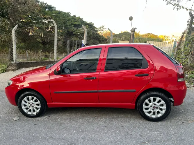 Fiat Palio 1.0 Economy Fire Flex 8V 4P 2014