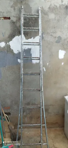 Vendo Escada 18 Degraus