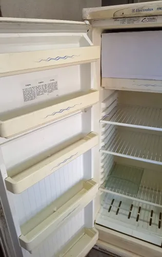 Geladeira 1 porta Electrolux
