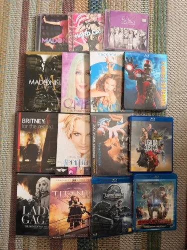 DVD, Blueray e CDs