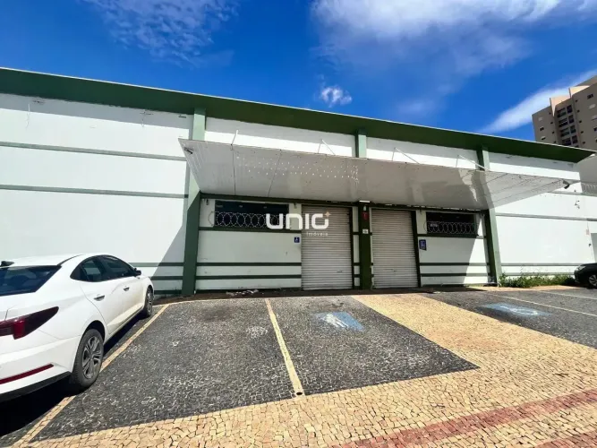 Salão para alugar, no bairro Cidade Alto em Piracicaba - SP REF: SA0326