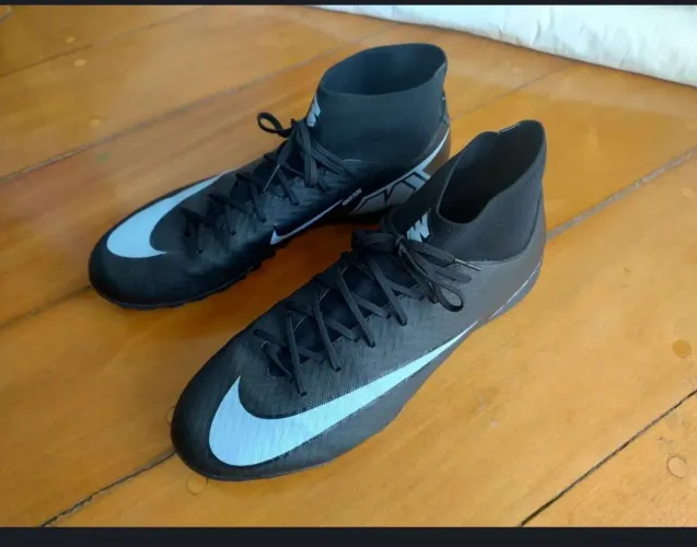 Chuteira Mercurial Nike