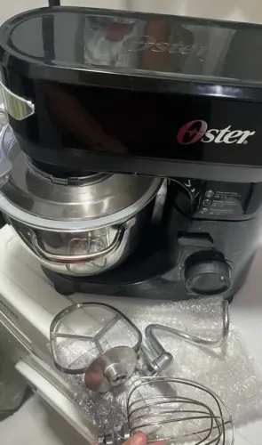 Batedeira planetária OSTER tigela em inox
