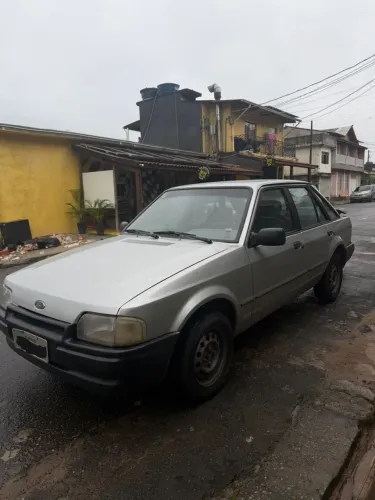 Ford Escort Guarujá 1.8 4P 1992