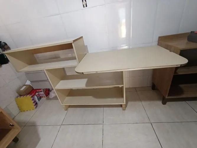 Armário / Bancada em MDF Maciço
