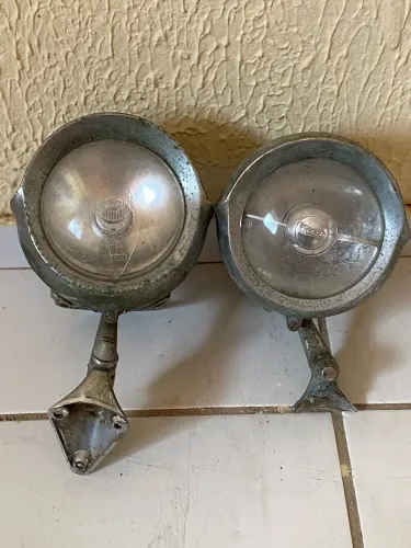 Par de farol antigo caça mulata