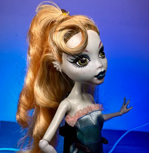 Boneca Monster High - Lagoona Blue - Dawn of the Dance