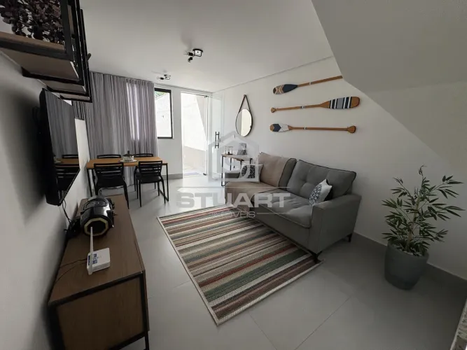 Casa com 2 suítes e 2 vagas no Santa Mônica!