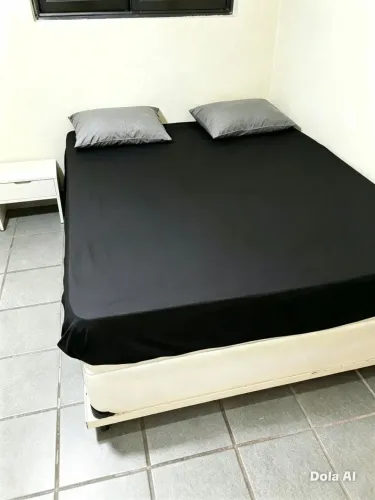 Cama box baú com colchão e estrutura suporte com rodinhas