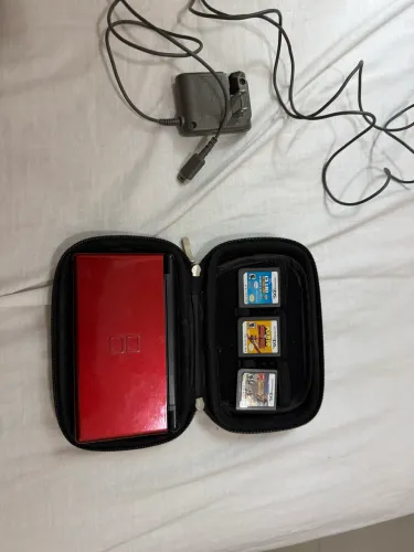 Nintendo DS lite