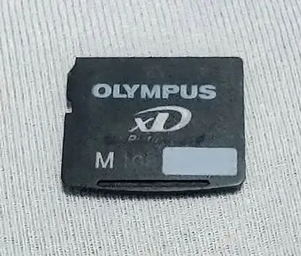 Cartão XD 1gb (SD para Olympus, Fuji, e etc.)