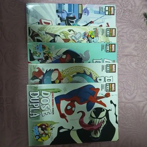 Vendo Hqs Dose Dupla Homem-Aranha e Venom e Thor & Loki