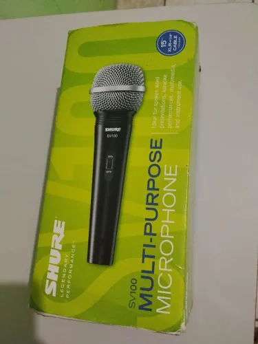 MICROFONE COM FIO SHURE