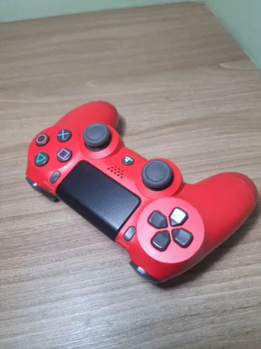 Controle de ps4 original vermelho
