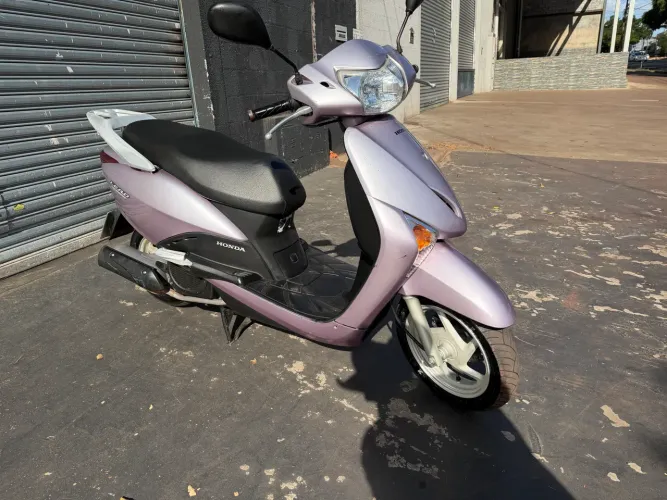 Honda Lead 2011 automático- segundo dono- motor na garantia - Parcela 10x cartão