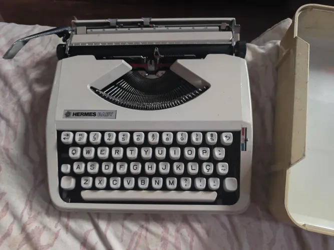 Máquina de datilografia 