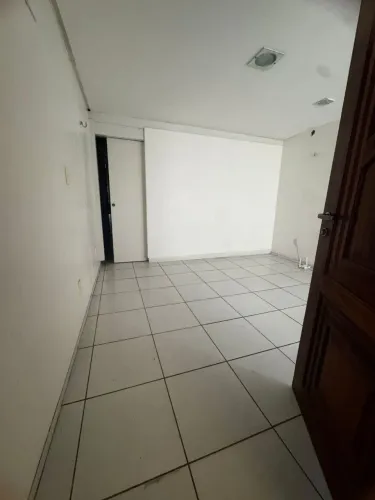 ALUGA-SE APARTAMENTO SEMI MOBILIADO