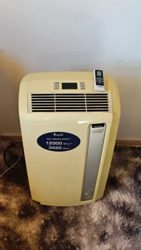 Ar Condicionado Portátil 12.000 BTUs Delonghi Pinguino 127v