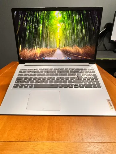 Notebook Lenovo 