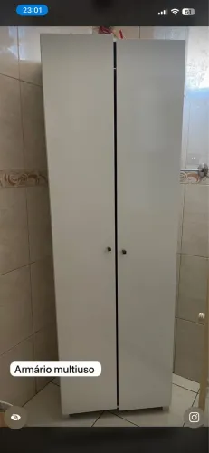 Armário multiuso