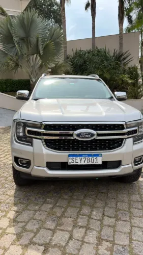 Ford Ranger Limited 3.0 V6 4X4 CD TB Die. AUT 2024