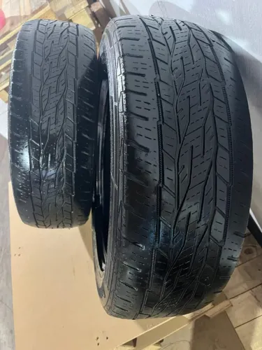Par Pneus Continental 215/60 R17